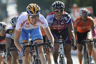 Race leader Tyler Farrar (Garmin-Slipstream) won his third stage of the Eneco Tour.