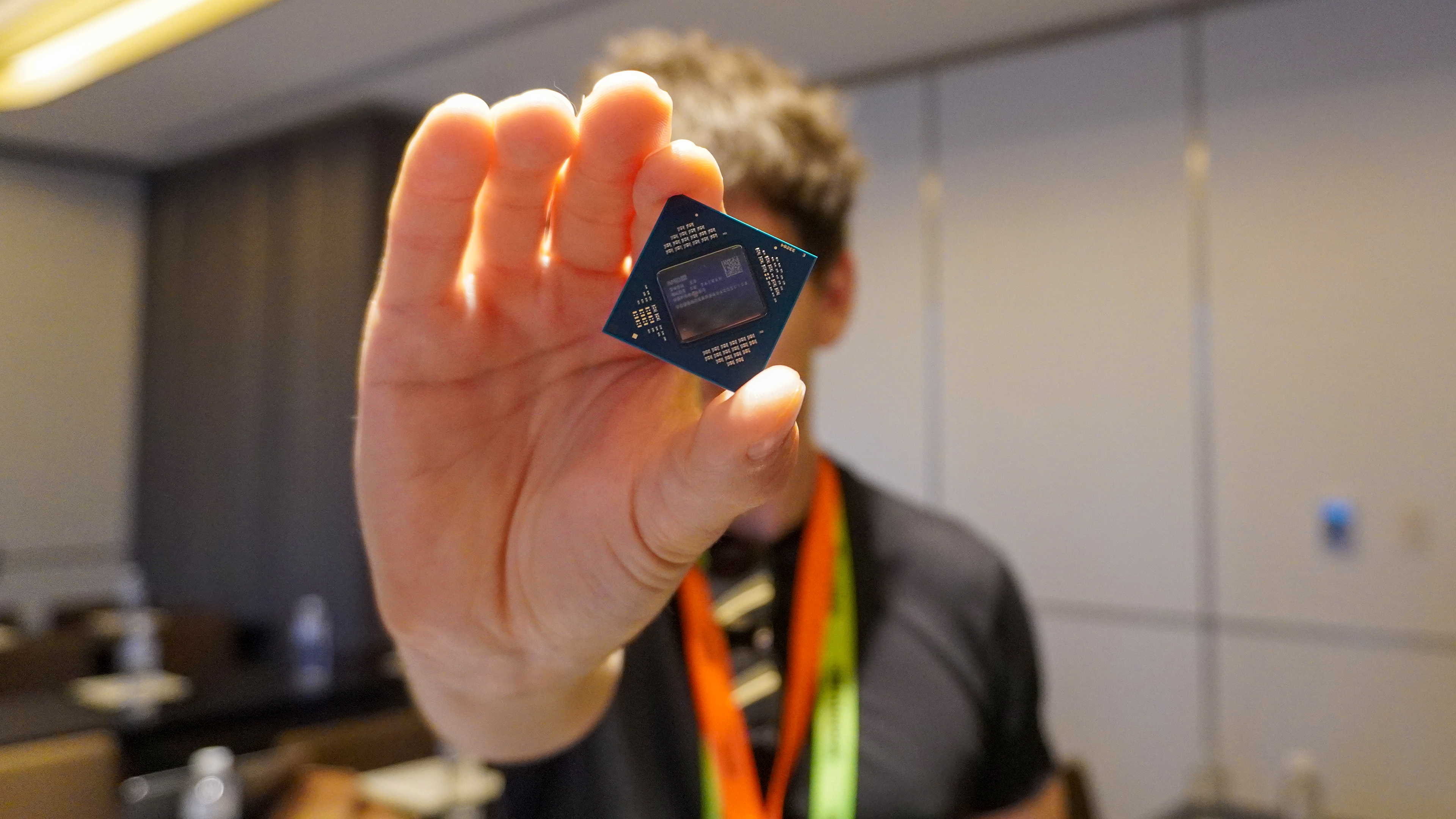 AMD Radeon RX 9060 XT