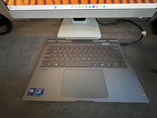 Lenovo ThinkBook Plus Gen 5 Hybrid hybrid station