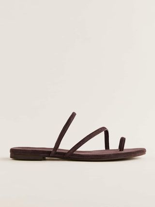 Ludo Toe Ring Strappy Flat Sandal