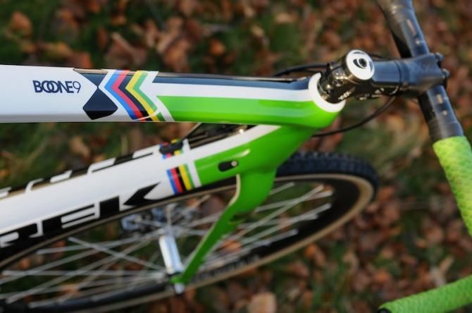 As reigning World Cyclo Cross Champion, this disc Boone 9 bore the rainbow stripes. We wonder if they'll remain on the bike now