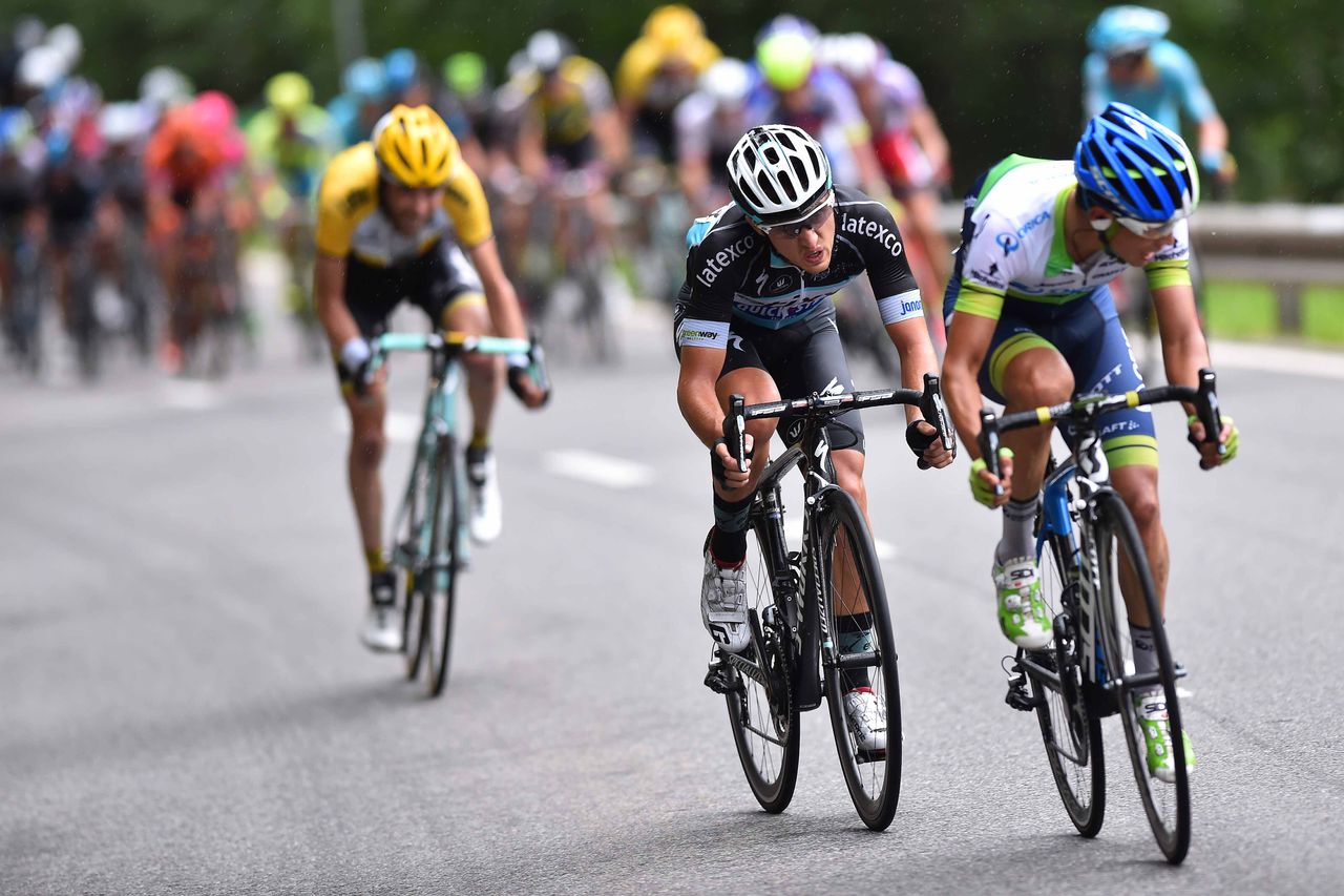 Attacks on stage 3 of the Tour de Suisse