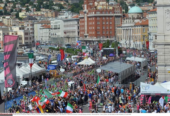The crowds were immense for the final Giro d'Italia stage