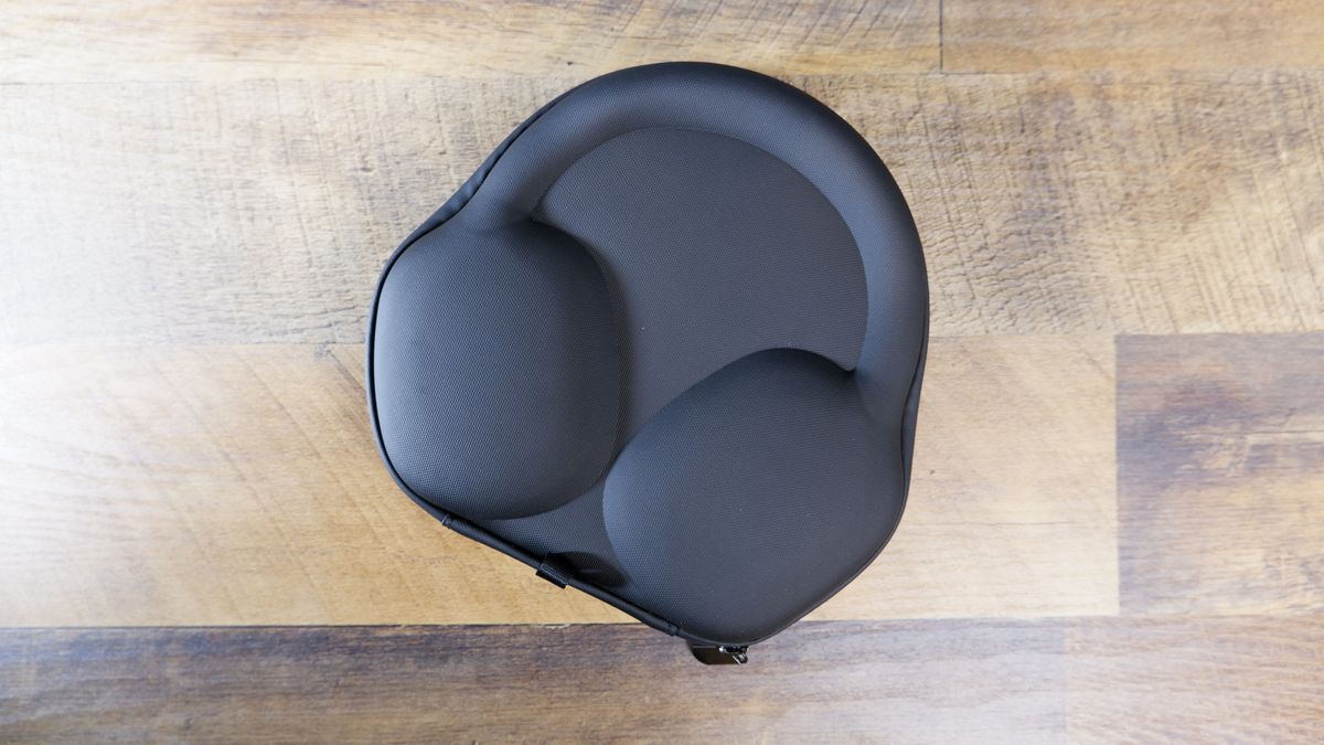 SAMYERLEN Smart Case for AirPods Max Headphones on a wooden floor
