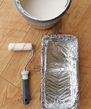 Paint tray lined with foil for easy clean-up