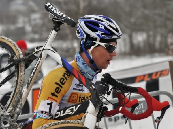 Zdenek Stybar sporting protective neckwear.