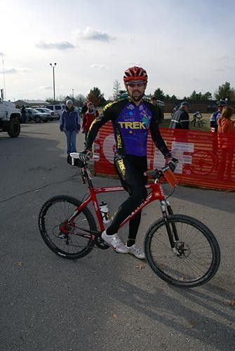 &hellip;and a retro skinsuit borrowed from Travis Brown.