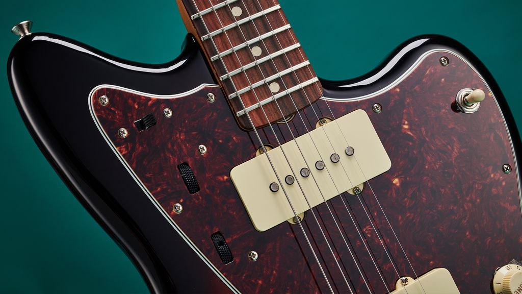 Jazzmaster vs jaguar