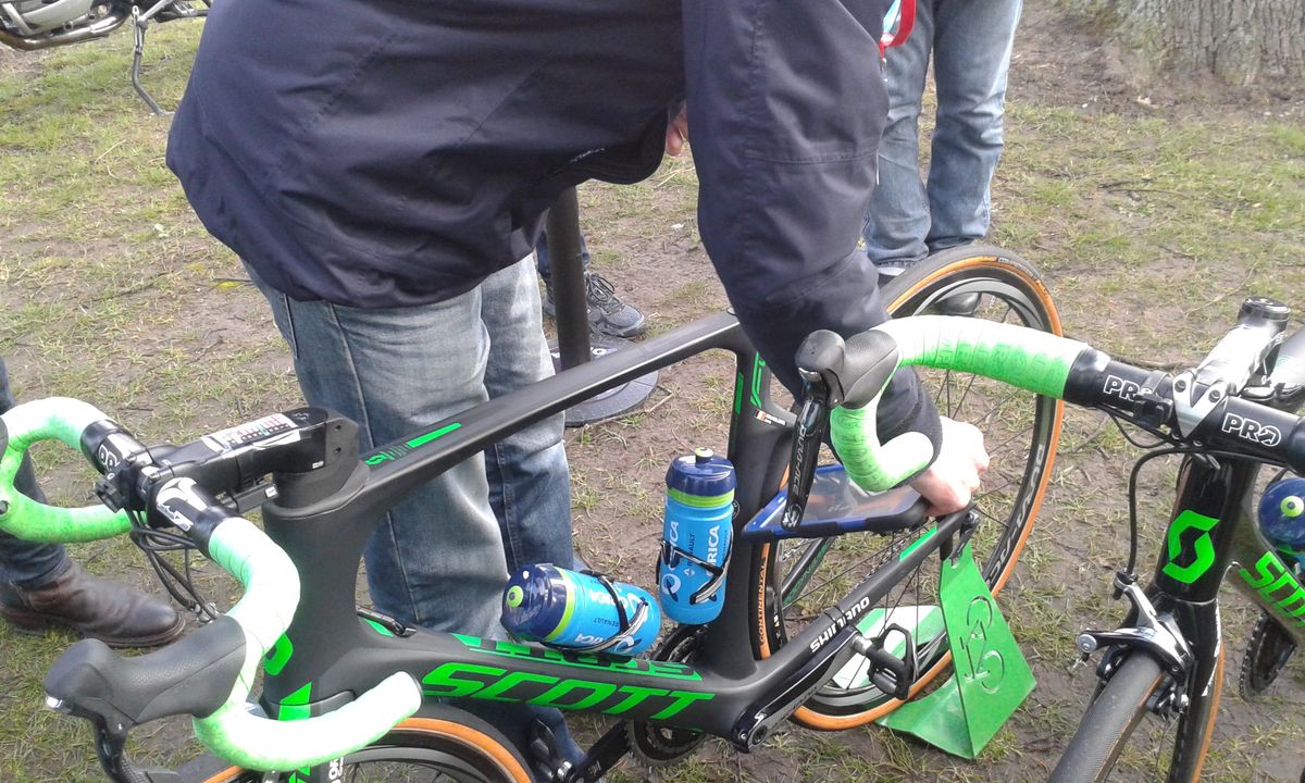 The UCI check for mechanical doping at Paris-Roubaix