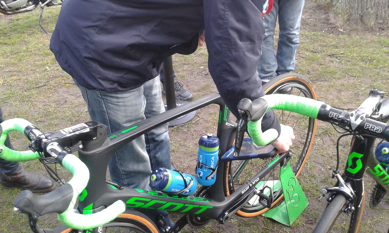 The UCI check for mechanical doping at Paris-Roubaix