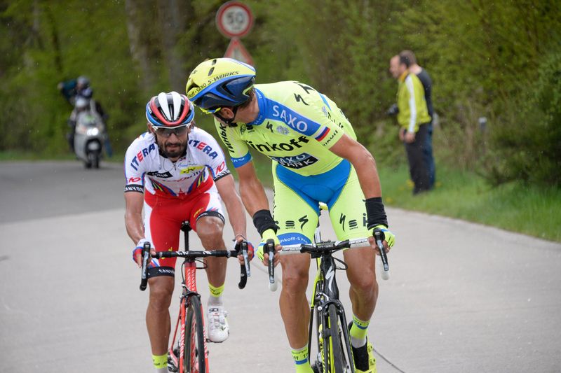 Roman Kreuziger (Tinkoff-Saxo) checks on Giampaolo Caruso (Katusha)