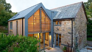 two storey contemporary extension
