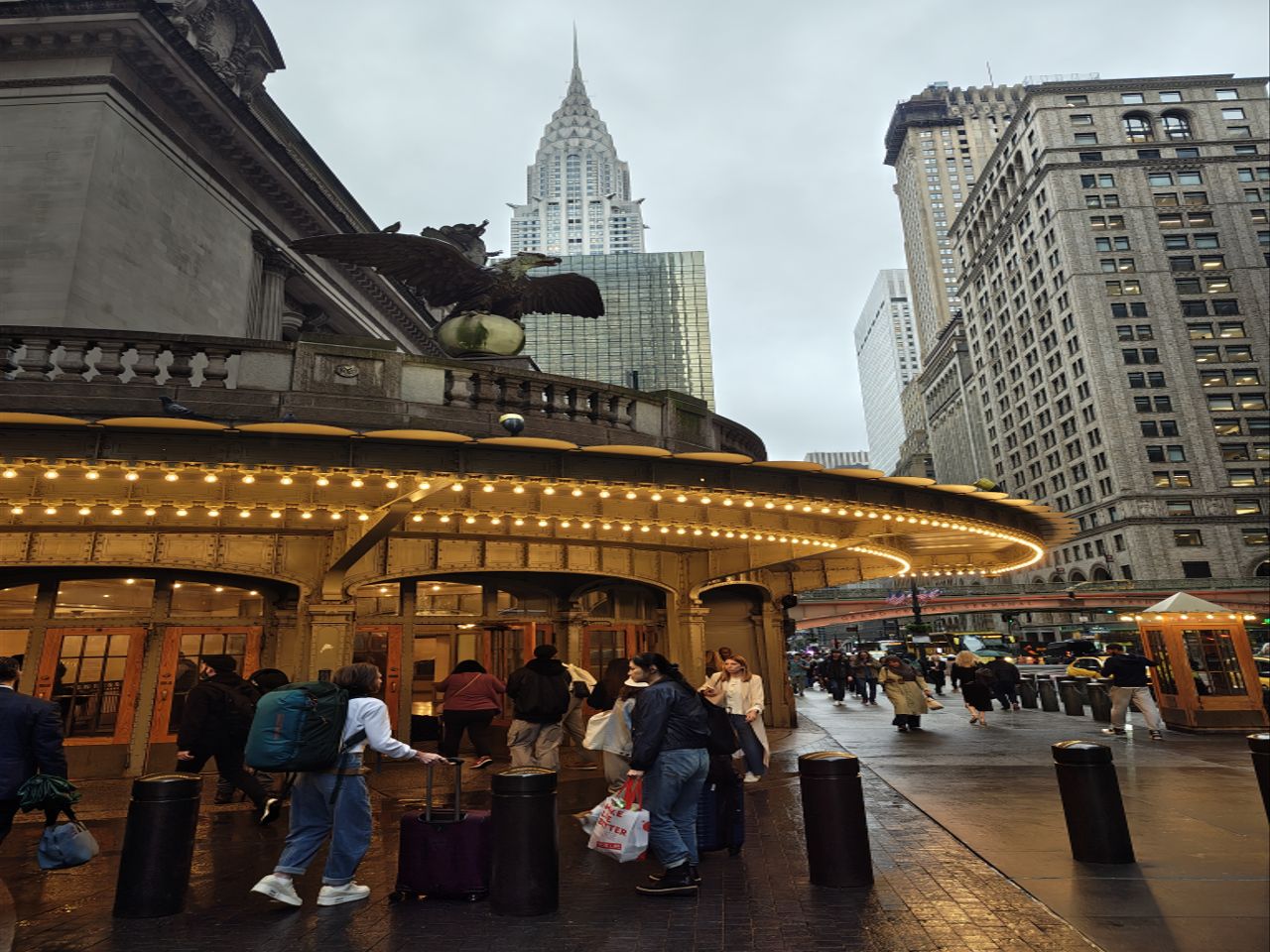 Motorola Razr Ultra 2025 camera image samples, mostly rainy New York City street scenes