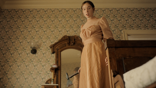 Ella Beatty as Lizzie Borden in episode 404 of "Monster: The Lizzie Borden Story"