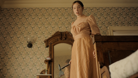 Ella Beatty as Lizzie Borden in episode 404 of "Monster: The Lizzie Borden Story"