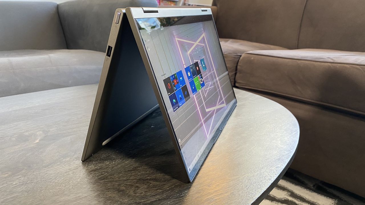 Lenovo Yoga 7i