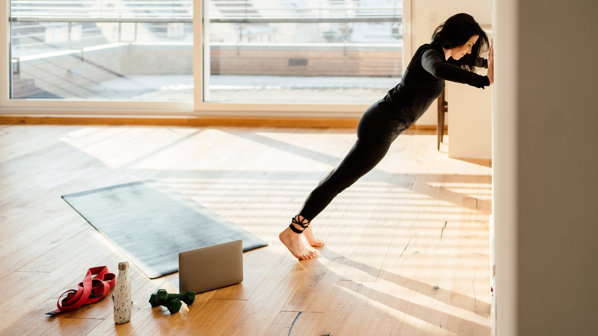 Incline push up exercise