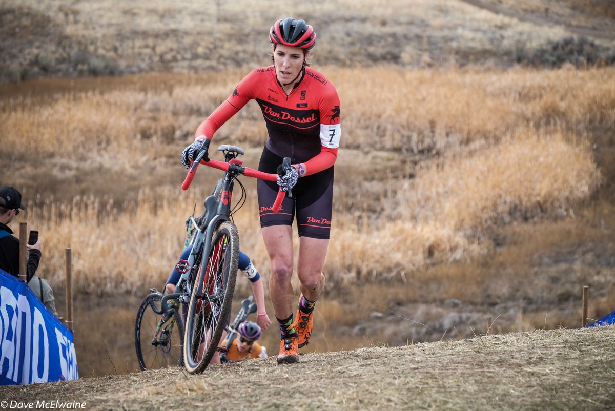Sunny Gilbert (Fearless Femme Racing) took advantage of her front row start today