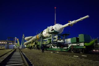 Soyuz TMA-15M Spacecraft Rollout
