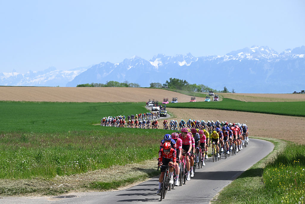 COSSONAY, SWITZERLAND - MAY 02: A general view of the peloton competing competes during the 78th Tour De Romandie 2025 - Stage 3 a 183.1km stage from Cossonay to Cossonay / #UCIWT / on May 02, 2025 in Cossonay, Switzerland. (Photo by Dario Belingheri/Getty Images)