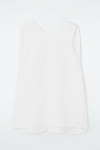 Sleeveless top with twist back