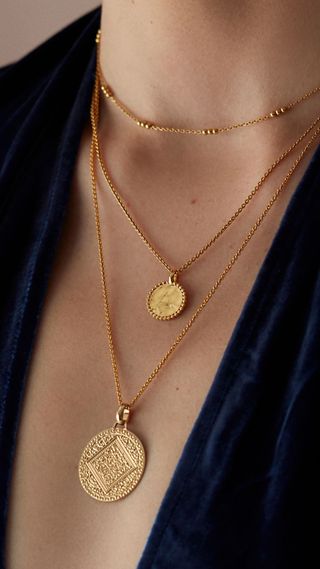 Monica Vinader pendant necklace in gold