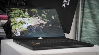 ASUS ProArt P16 H7606 2025