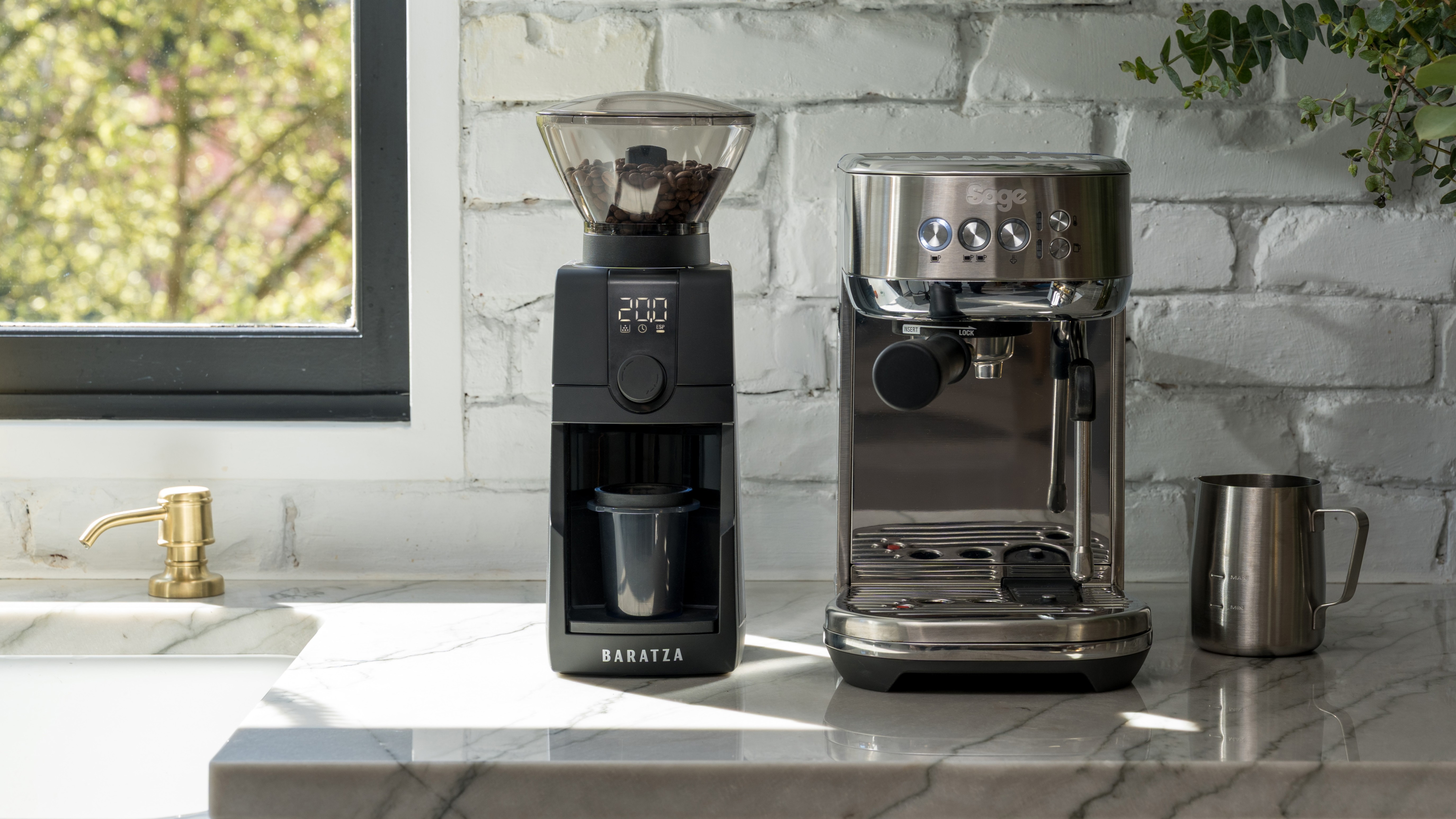 Baratza Encore ESP Pro coffee grinder with Sage Bambino coffee maker on kitchen counter