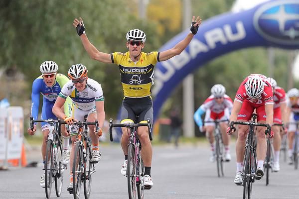 Luke Davison (Budget Forklifts) get himself another stage win at Tour of the Murray River