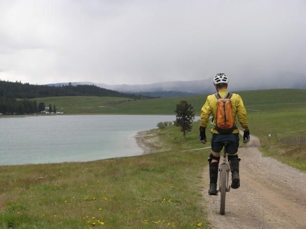Unicyclist Kris Holm