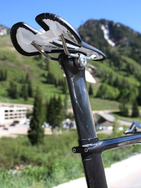 Specialized again sticks with a conventional telescoping post for its added convenience.
