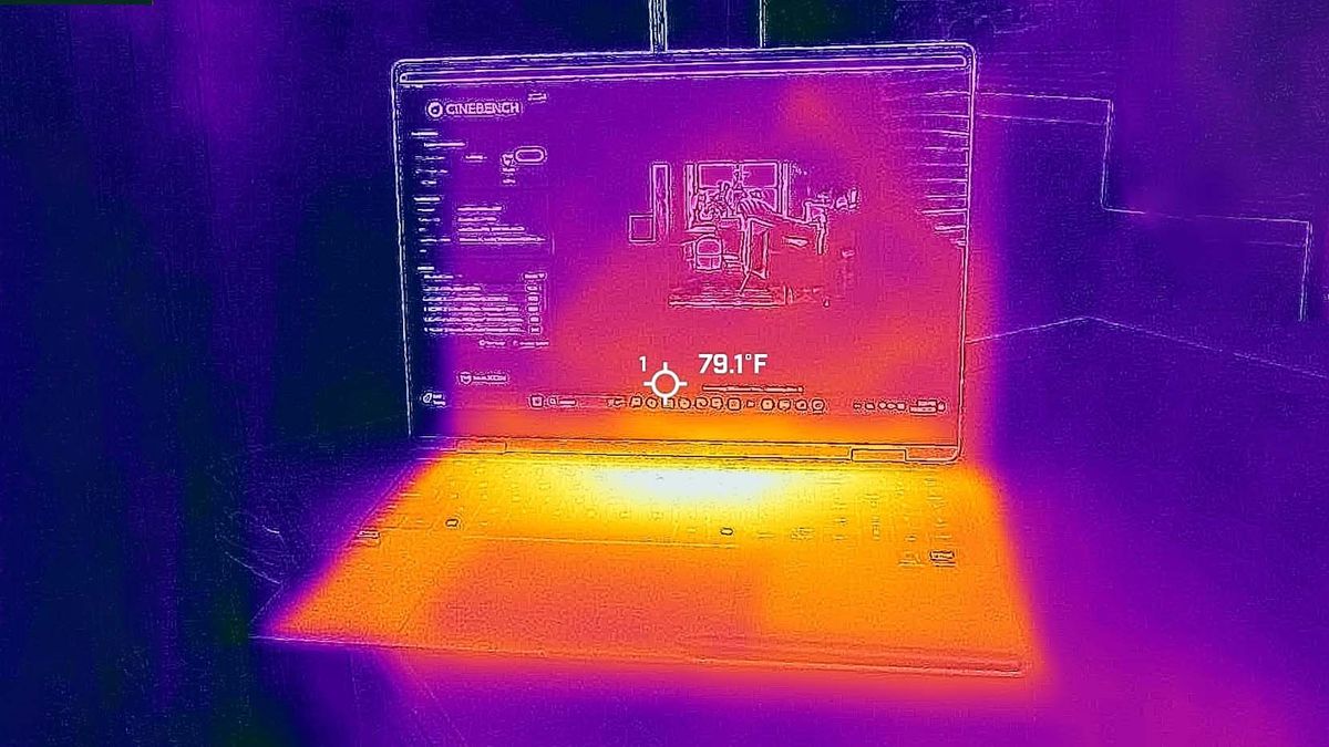A picture taken with a thermal camera that shows the entire Samsung Galaxy Book5 Pro 360 heat signature.