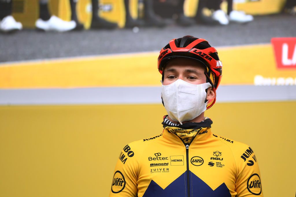 SALLENT DE GLLEGO SPAIN OCTOBER 25 Start Primoz Roglic of Slovenia and Team Jumbo Visma Red Leader Jersey Mask Covid safety measures Team Presentation during the 75th Tour of Spain 2020 Stage 6 a 1464km stage from Biescas to Sallent de Gllego Aramn Formigal 1790m lavuelta LaVuelta20 La Vuelta on October 25 2020 in Sallent de Gllego Spain Photo by David RamosGetty Images