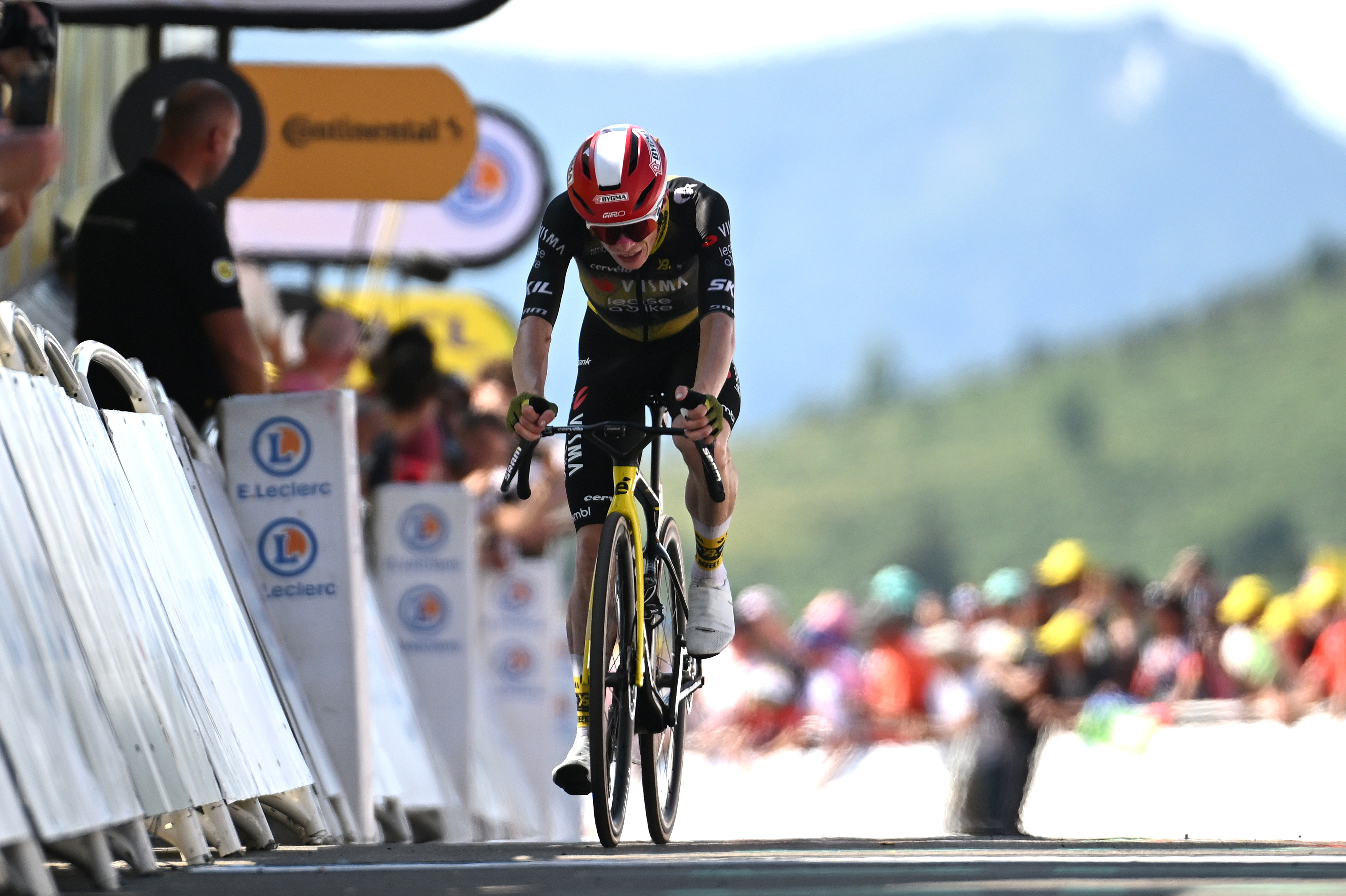 Jonas Vingegaard finishes stage 12 of the Tour de France