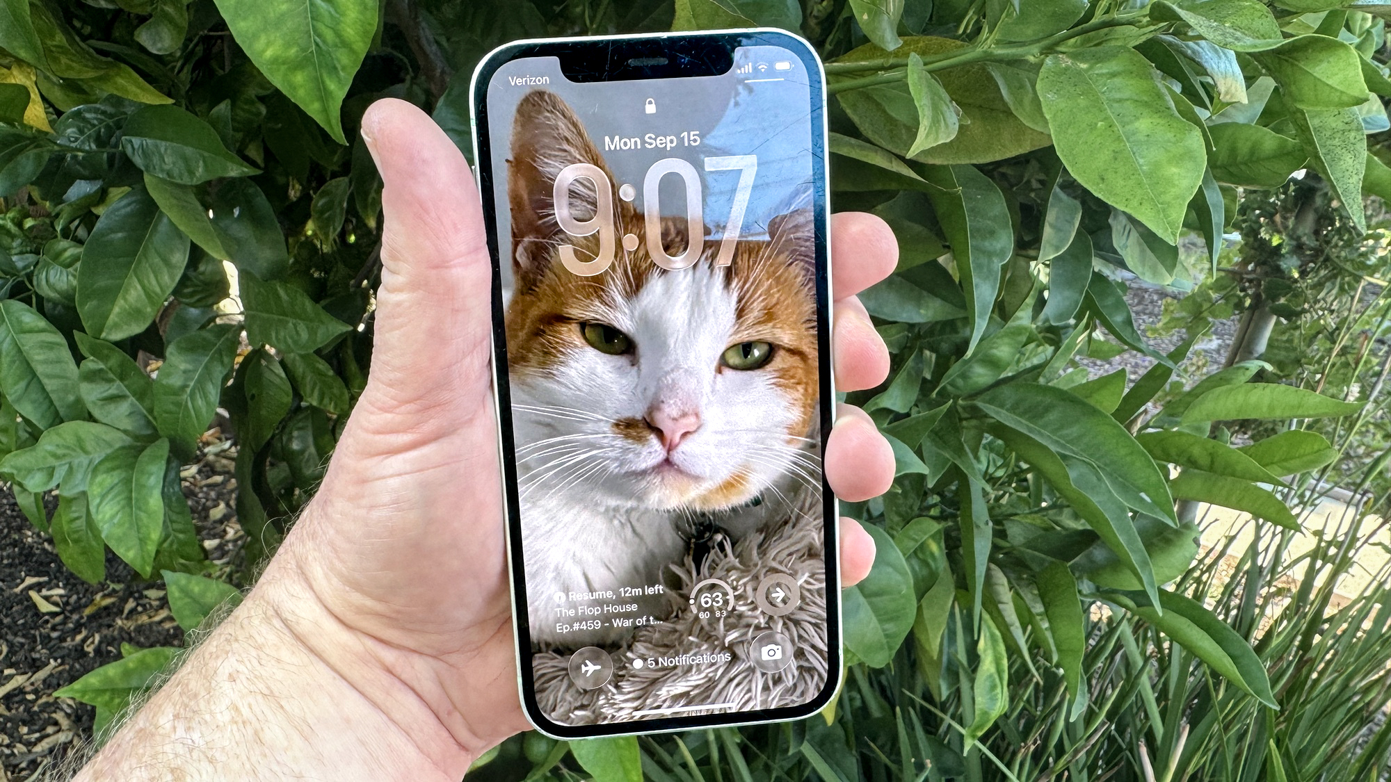ios 26 lock screen