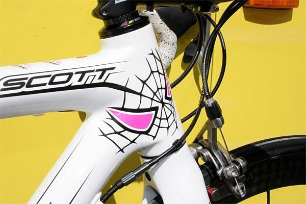 Simoni's Addict has some distinctive touches