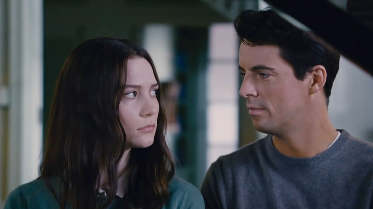 Mia Wasikowska and Matthew Goode in Stoker 