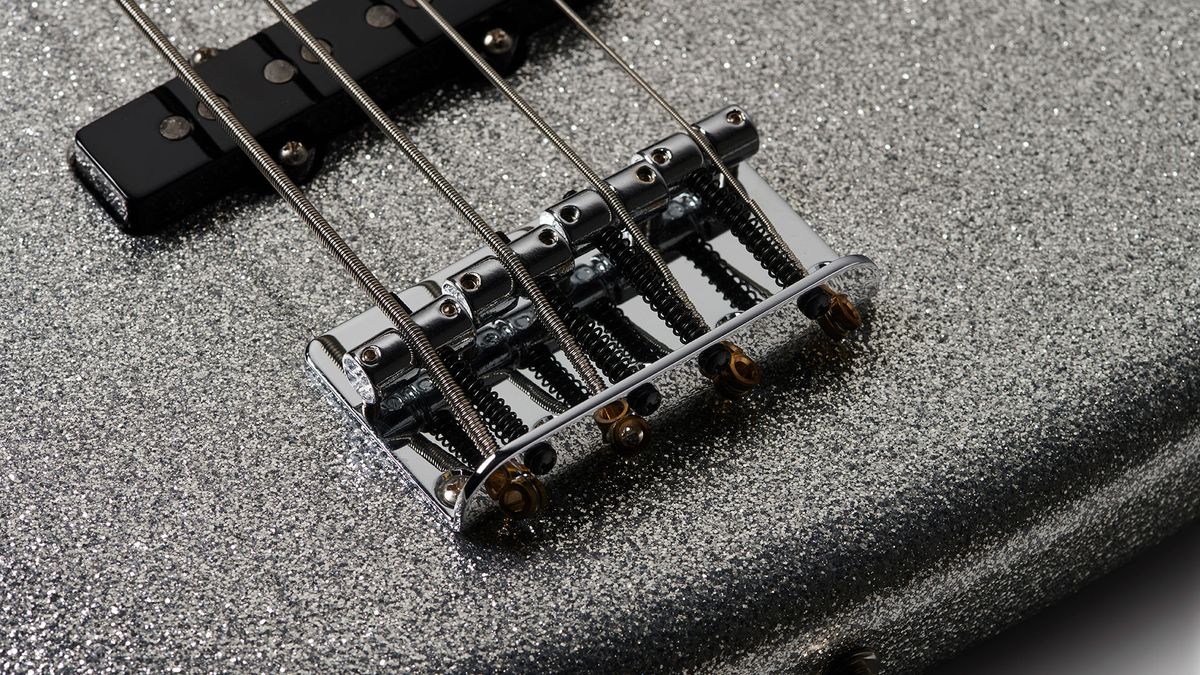 Fender Mikey Way Jazz Bass