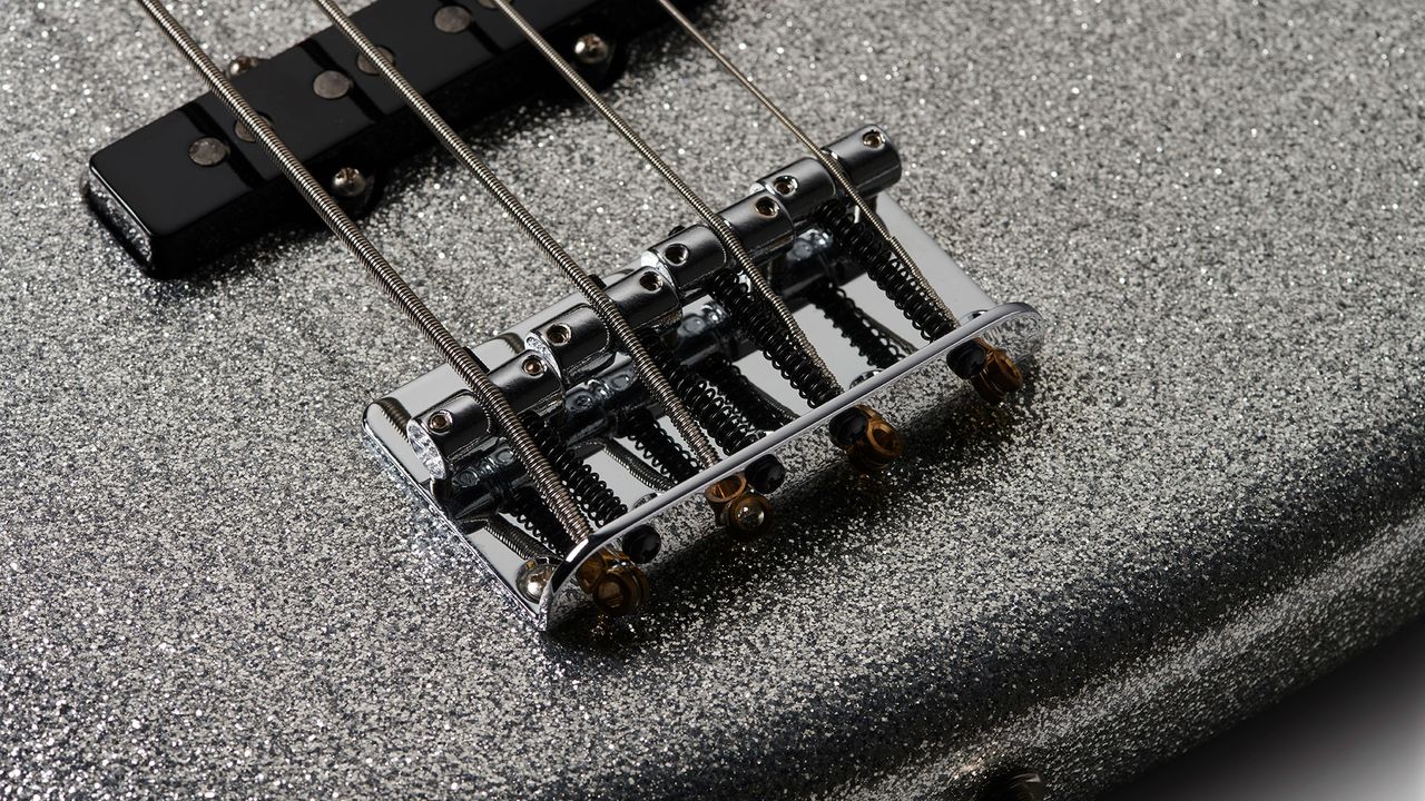 Fender Mikey Way Jazz Bass