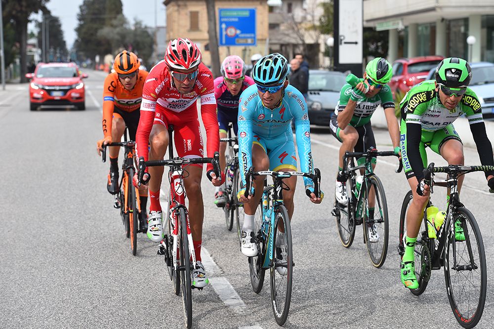 The early breakaway on stage 6