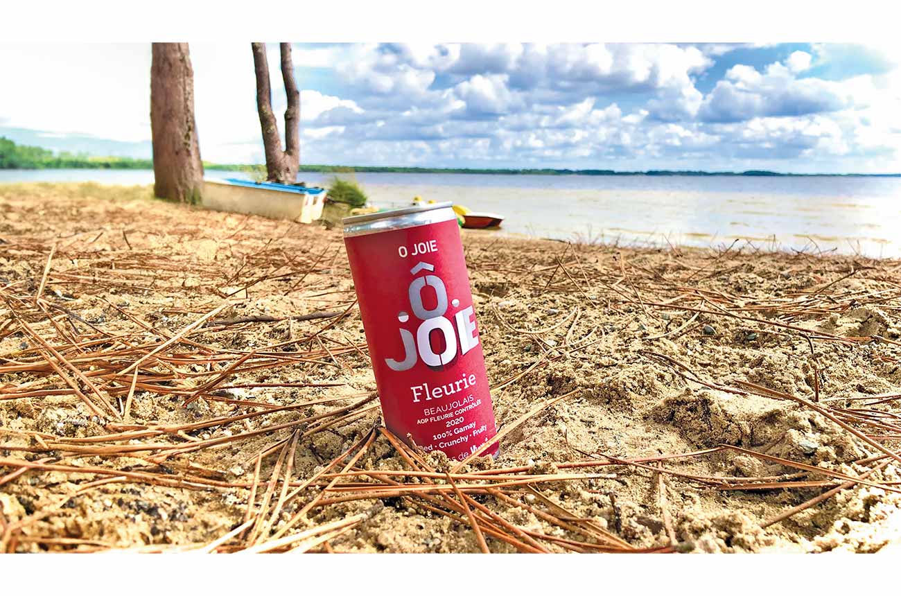 Miss Vicky, O Joie Fleurie, Beaujolais, France