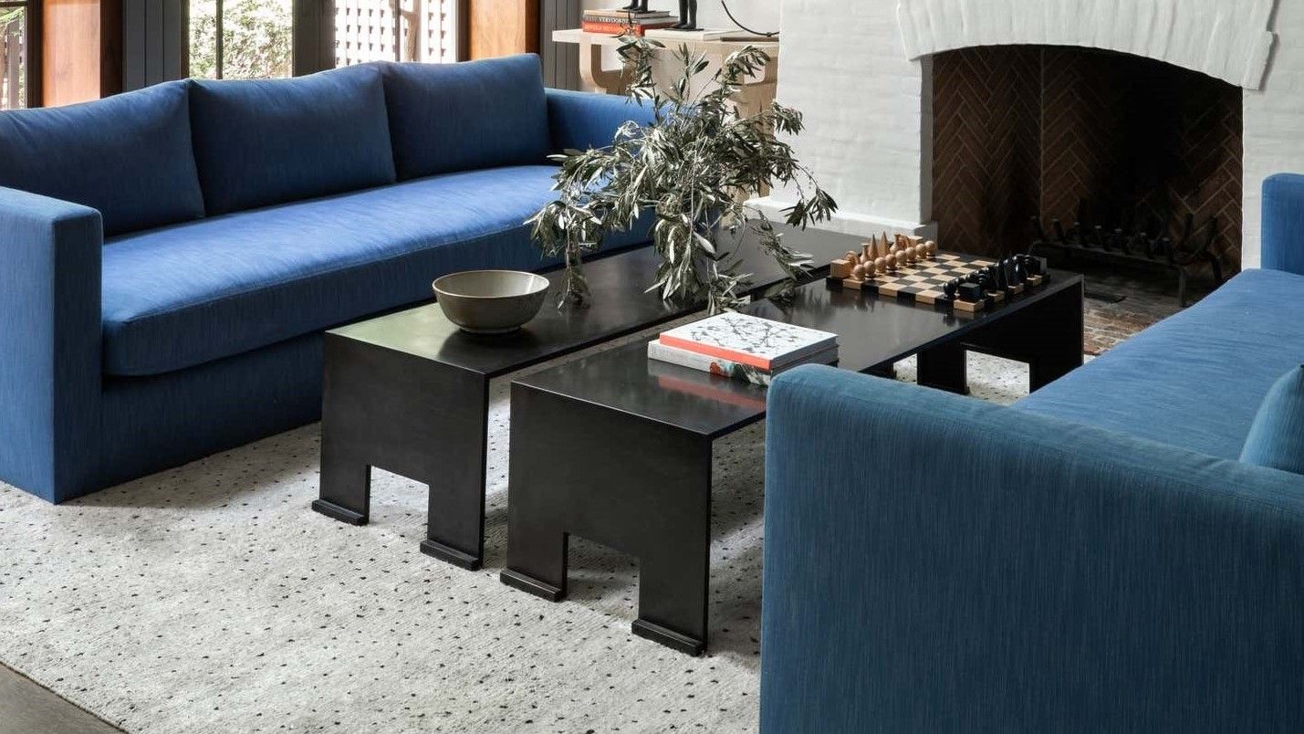 What color sofa goes with a grey rug? These combinations make for the