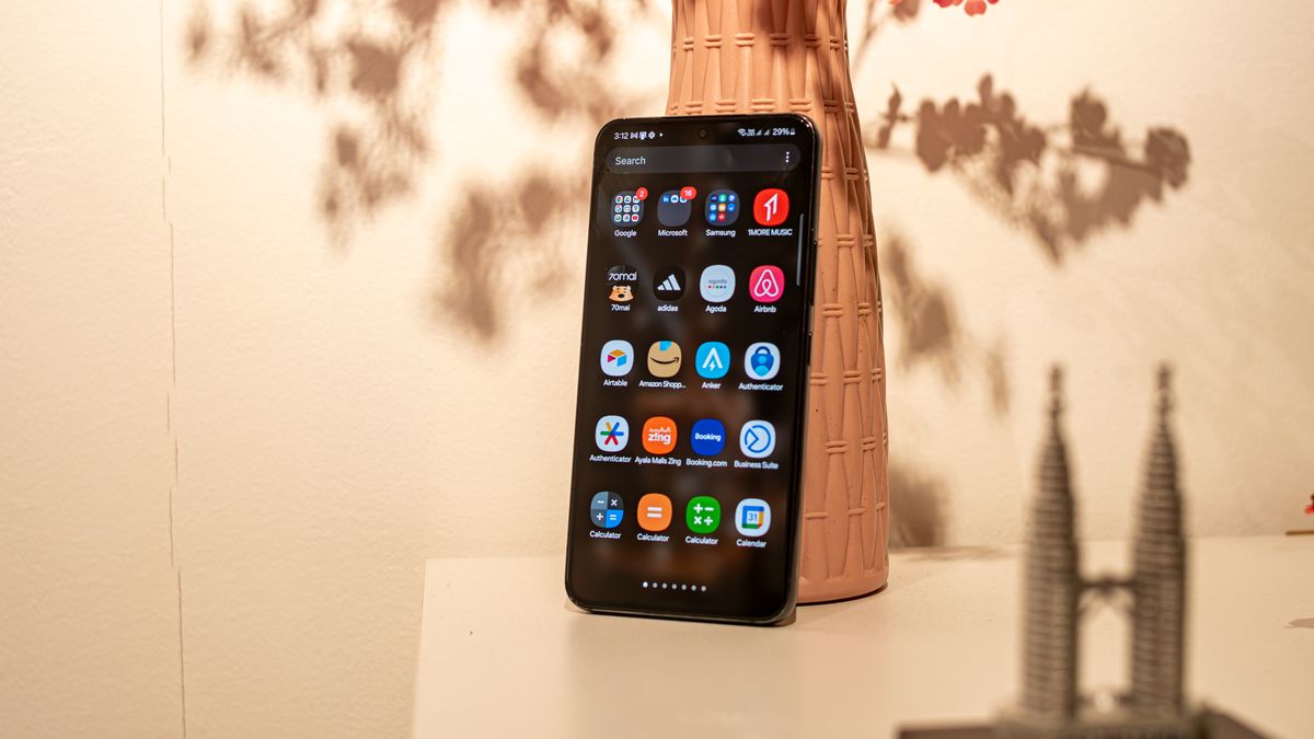 Les téléphones Samsung pourraient enfin bénéficier d'une refonte tant attendue du tiroir d'applications