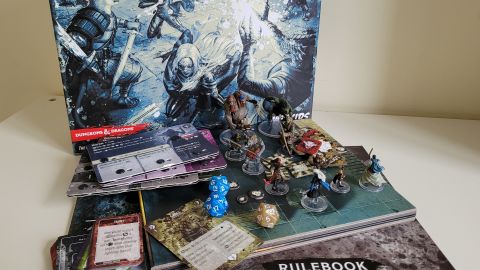 Box, tokens, and miniatures for Dungeons & Dragons: Onslaught