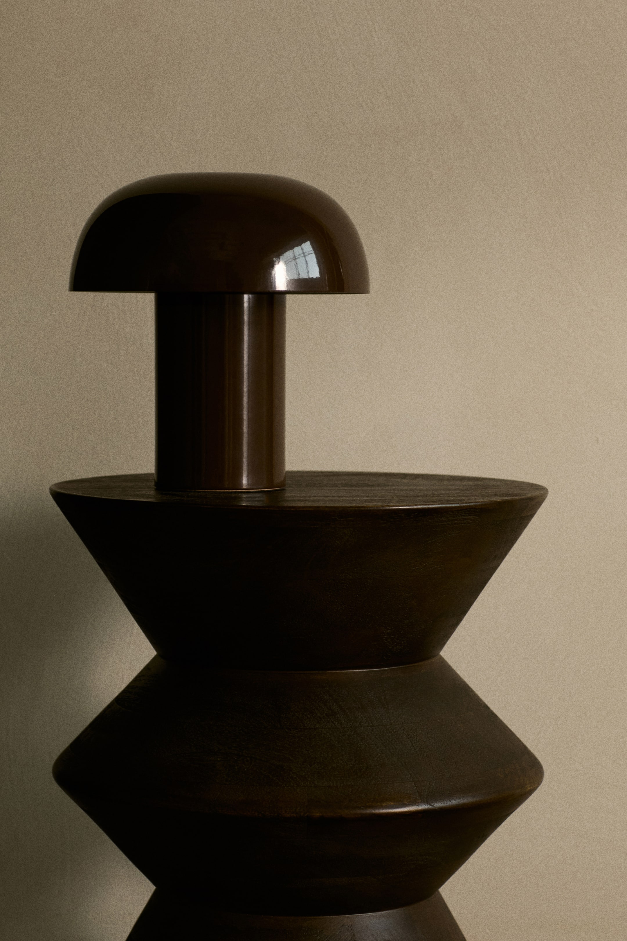 Metal Table Lamp - Light Beige