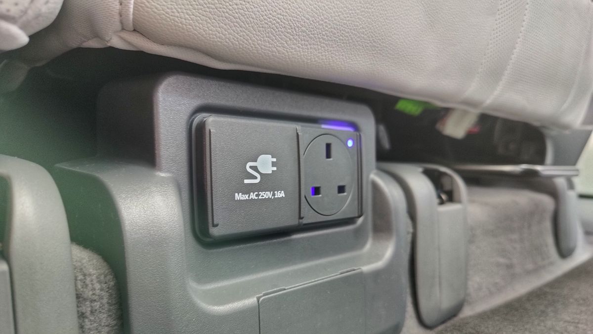 Power outlet below rear seats in Ioniq 5