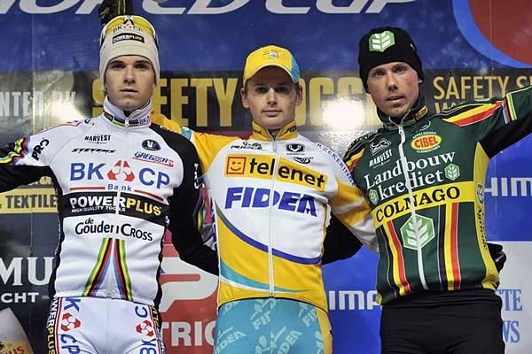 Elite men's podium: Niels Albert (BKCP Powerplus), Kevin Pauwels (Telenet Fidea), Sven Nys (Landbouwkrediet Colnago)