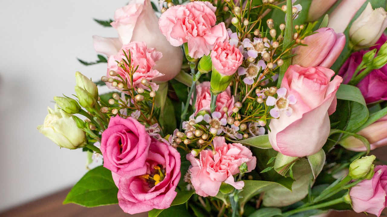 Valentine's Day flower delivery