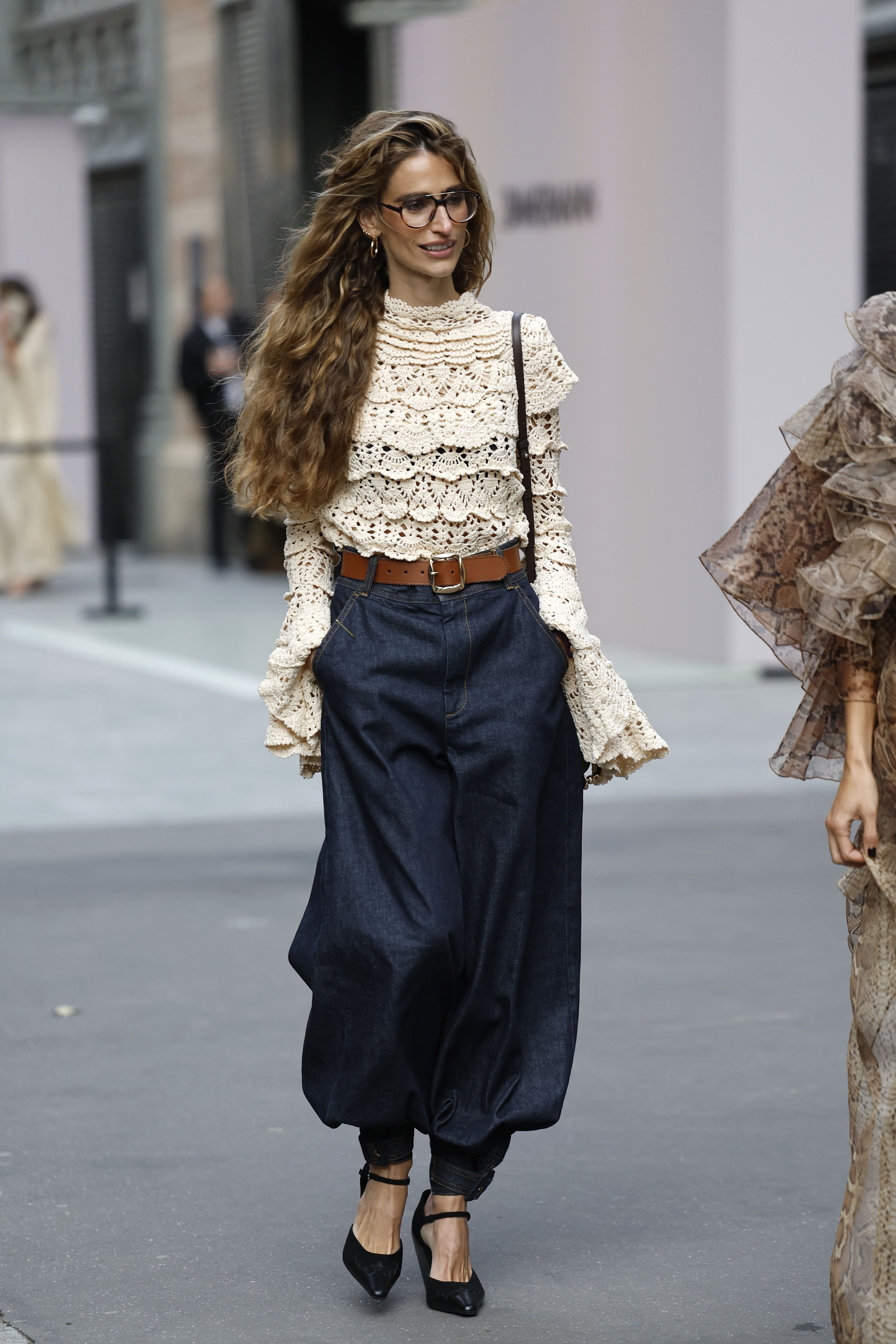 Balloon pants street style