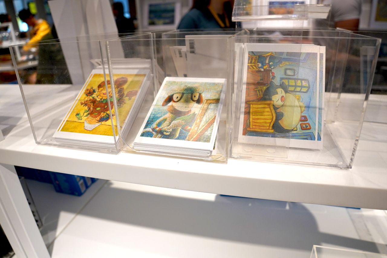 The museum gift shop had no Pokemon merchandise with empty shelves